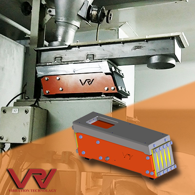 Small vibrating feeder