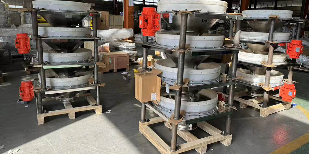 How does a bin activator work?