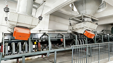 Vibrating Feeder for Chemical Processing Plant